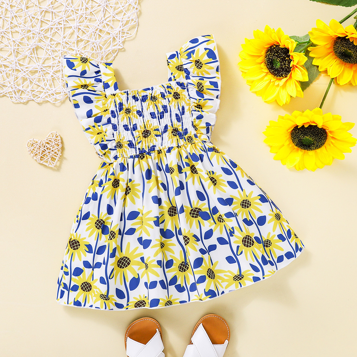 Baby Girl Ruffle-sleeve Smocking Floral Print Dress Wholesale