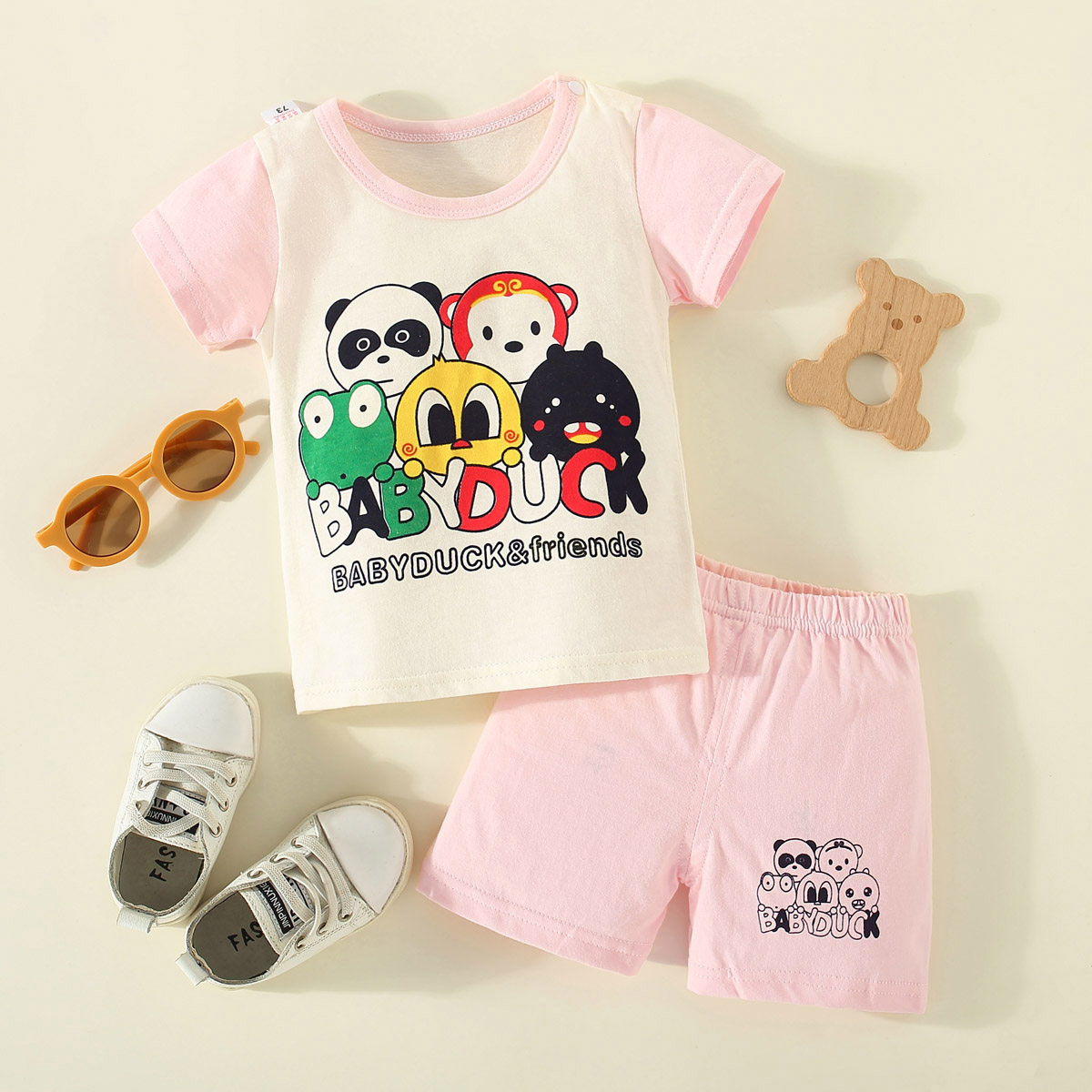 Toddler Girls Cotton Cartoon Color-block Top & Shorts Pajamas Sets Wholesale