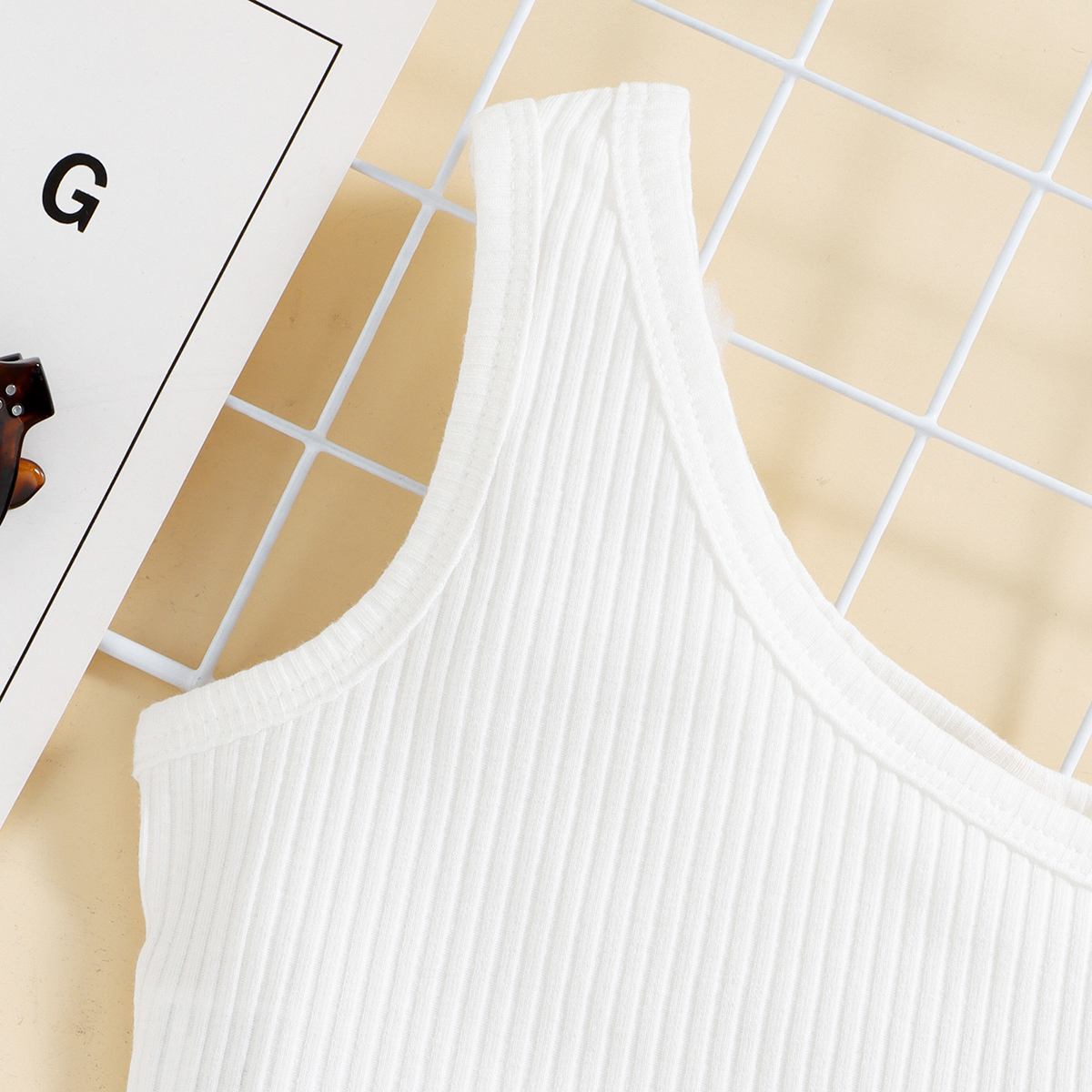 购物车加购品和商详页加购品主商品-Toddler Girls Open Shoulder Plaid Top & Shorts Wholesale